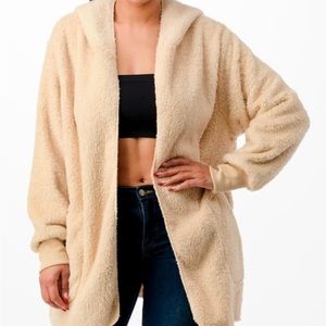 Teddy Fleece Cardigan. Soft, with hoodie, and functional pockets. Showing size L